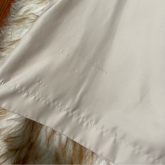 Banana Republic ruffle front sleeveless top - Picture 7 of 7